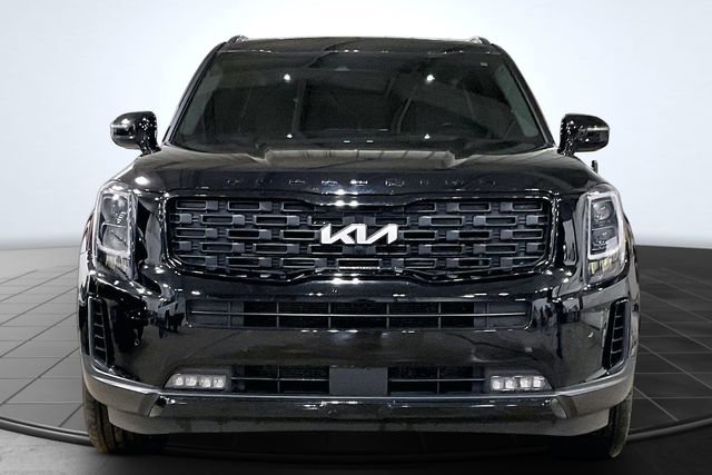 Used 2022 Kia Telluride SX w/ SX Prestige Package AWD/4WD image 3
