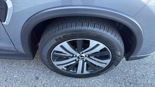 New 2025 Mitsubishi Outlander Sport SE image 12