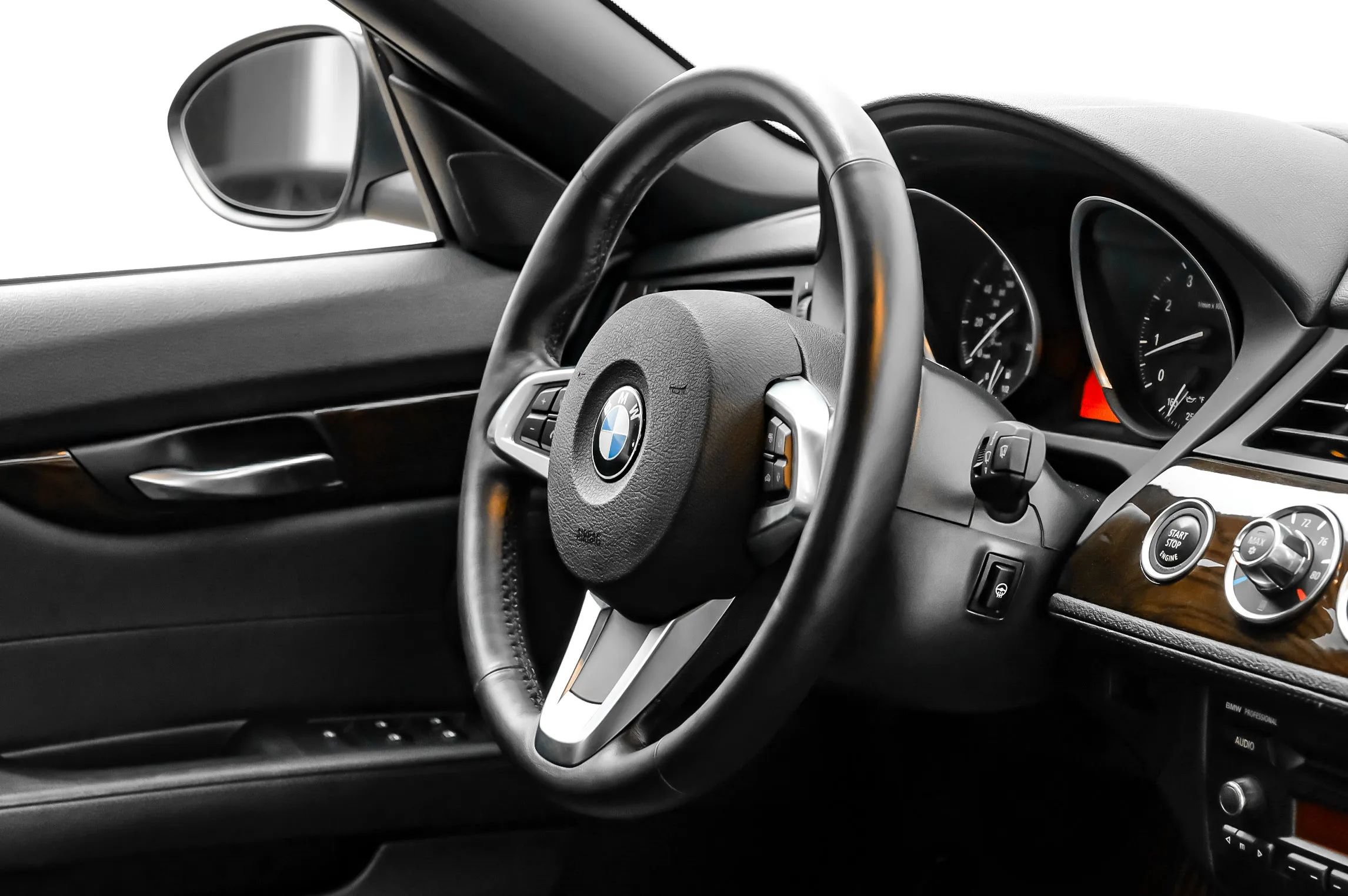 Used 2010 BMW Z4 sDrive30i RWD image 10