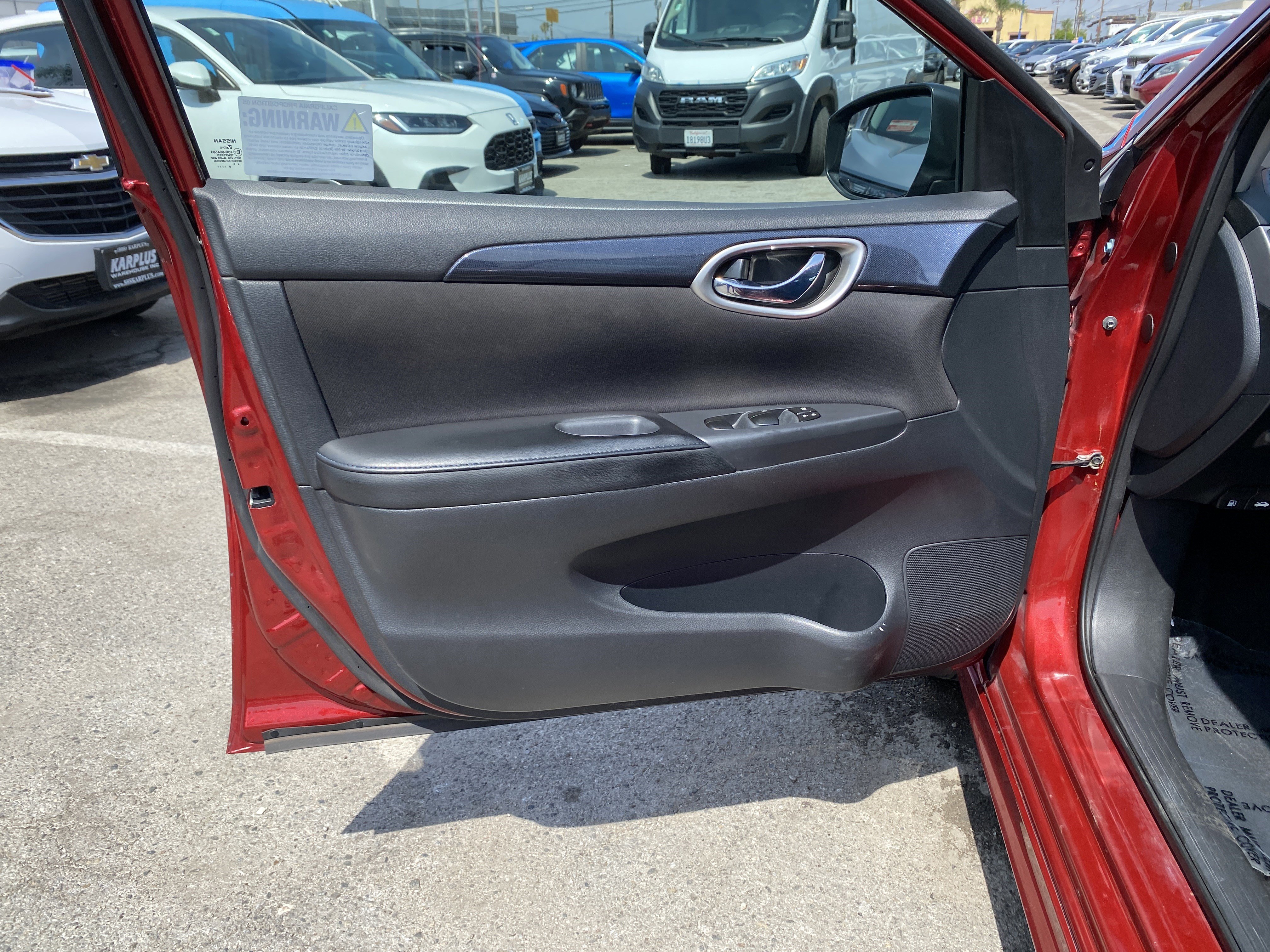 Used 2019 Nissan Sentra SR image 17