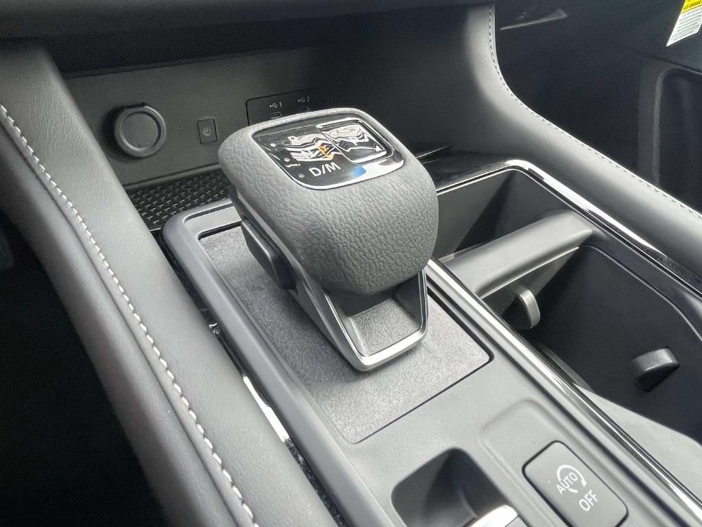 New 2026 Nissan Pathfinder SL FWD image 31