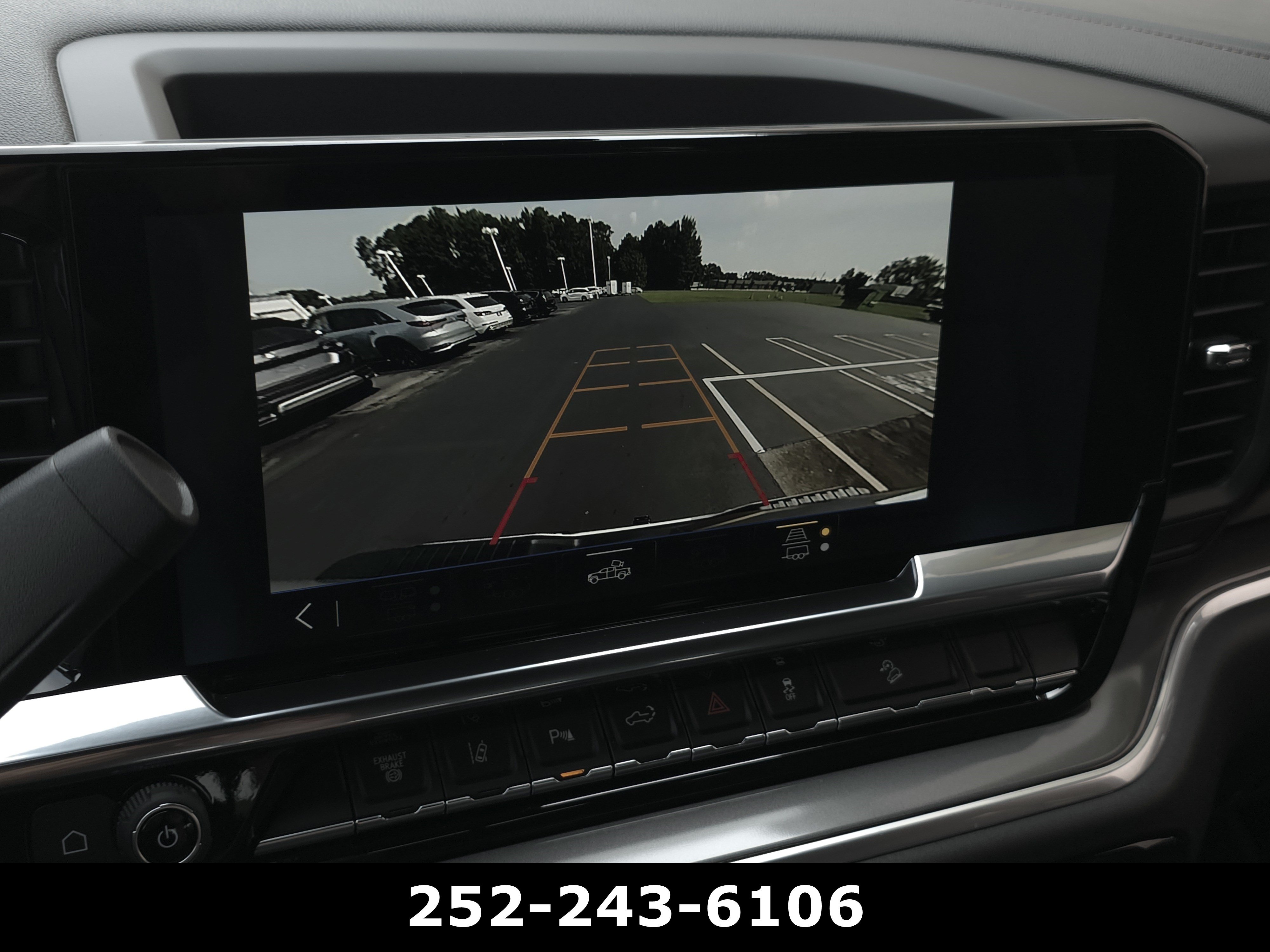 Used 2026 Chevrolet Silverado 2500 High Country w/ High Country Premium Package AWD/4WD image 21