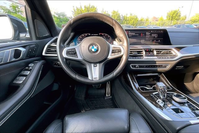 Used 2021 BMW X7 M50i w/ Executive Package AWD/4WD image 5
