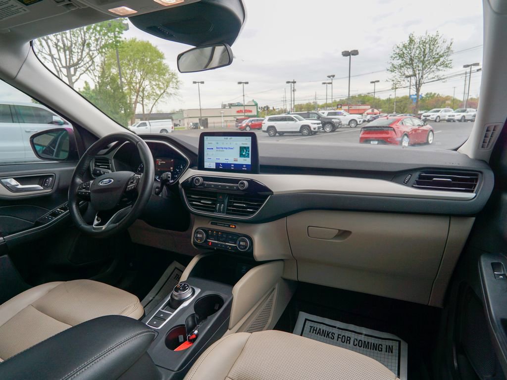 Used 2021 Ford Escape SEL FWD image 15