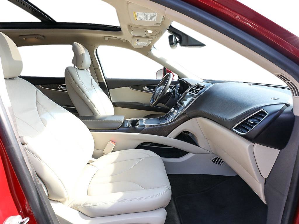 Used 2018 Lincoln MKX Reserve image 21