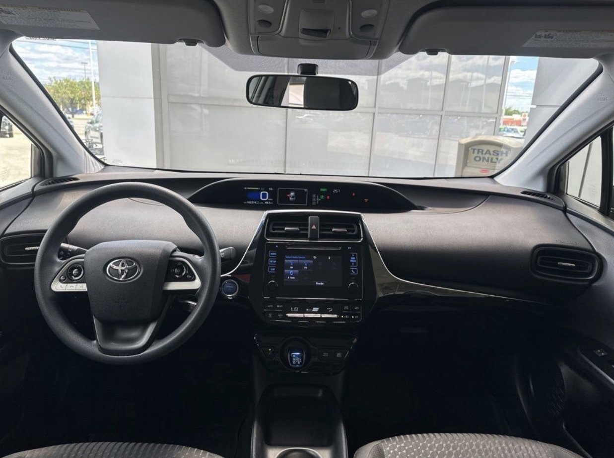 Used 2016 Toyota Prius Two FWD image 14