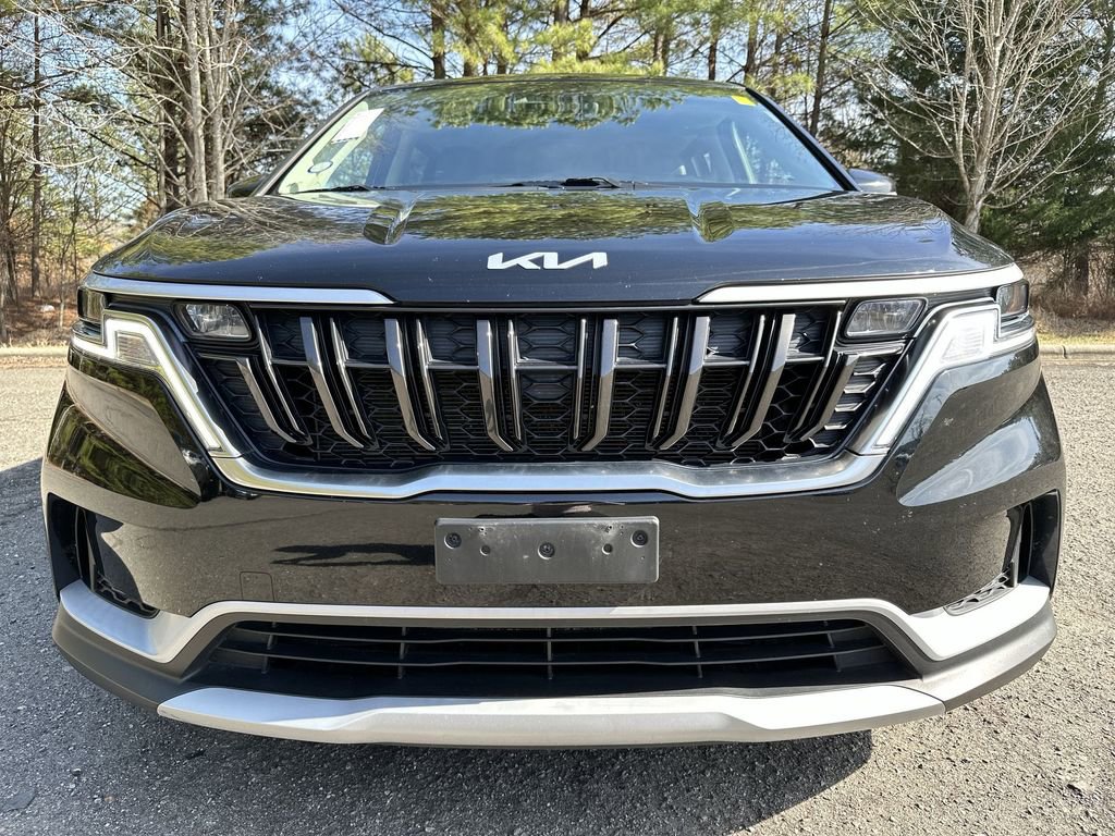 Used 2023 Kia Carnival LX image 26