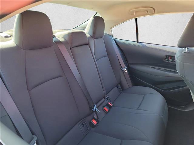 Used 2025 Toyota Corolla LE image 16