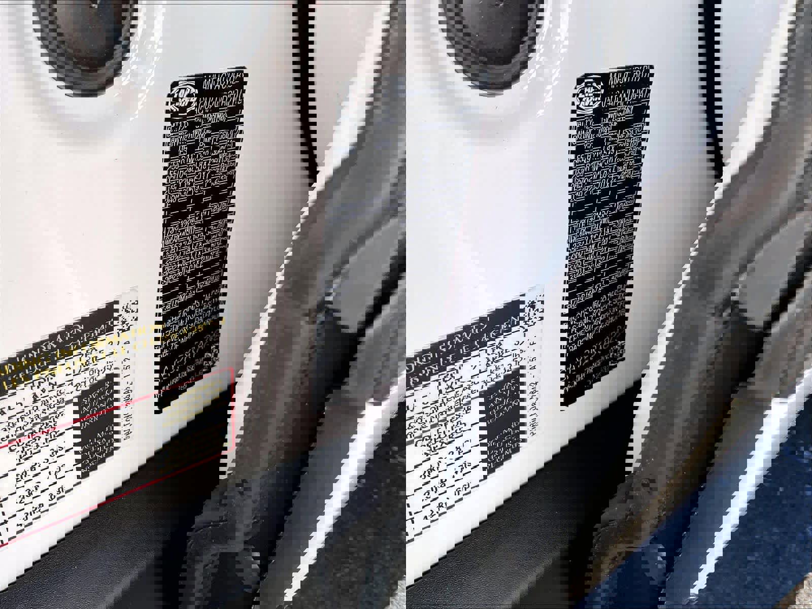 New 2026 Land Rover Range Rover Velar S image 36