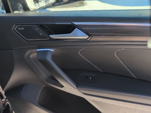 Used 2024 Volkswagen Tiguan SEL R-Line image 15