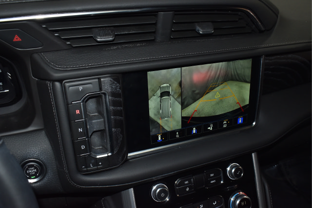 Used 2024 GMC Yukon Denali AWD/4WD image 11