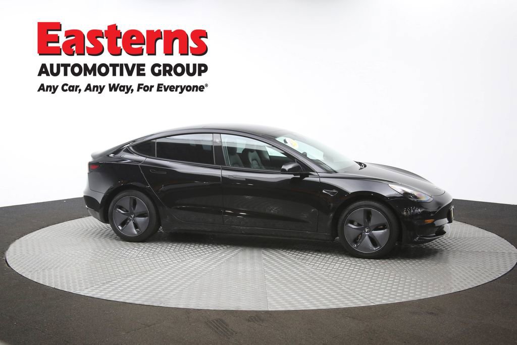 Used 2021 Tesla Model 3 Standard Range Plus image 45