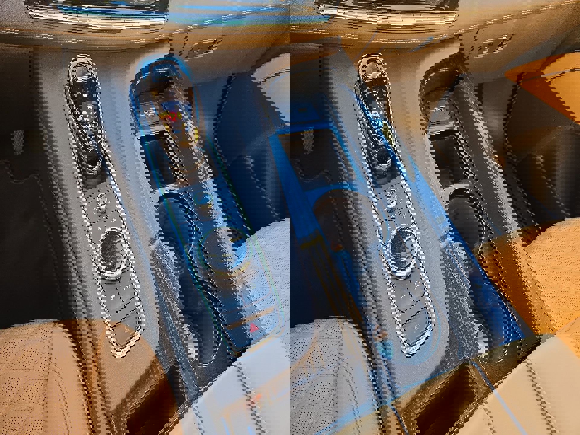 Certified 2023 Cadillac Escalade Sport w/ LPO, ONYX Package image 22