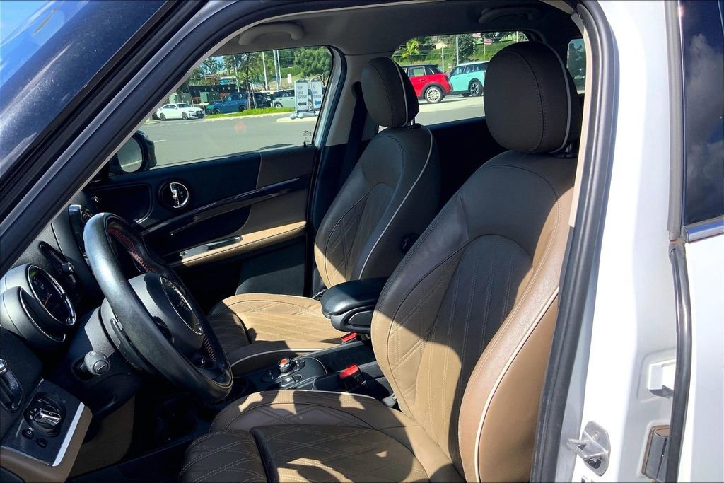 Used 2020 MINI Cooper Countryman S w/ Signature Upholstery Package image 23