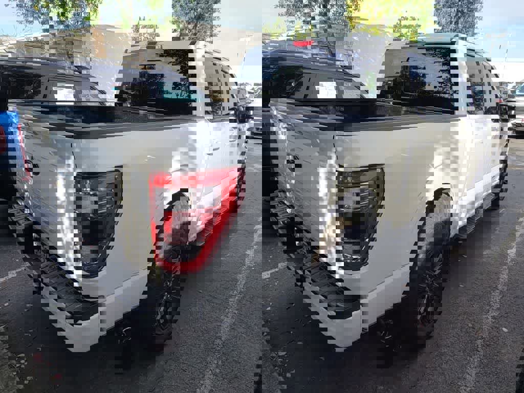 Used 2023 Ford F150 Lariat w/ Equipment Group 502A High image 10