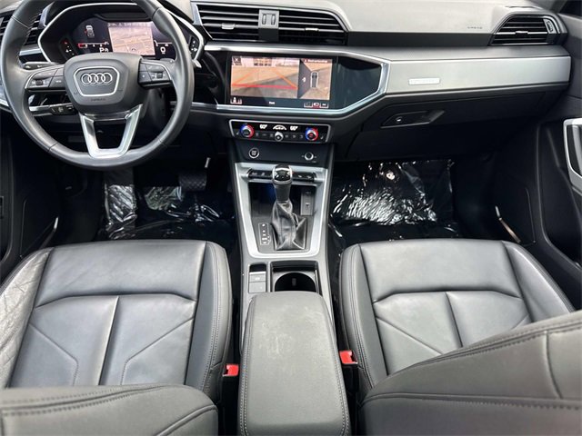 Used 2021 Audi Q3 2.0T Premium Plus image 14