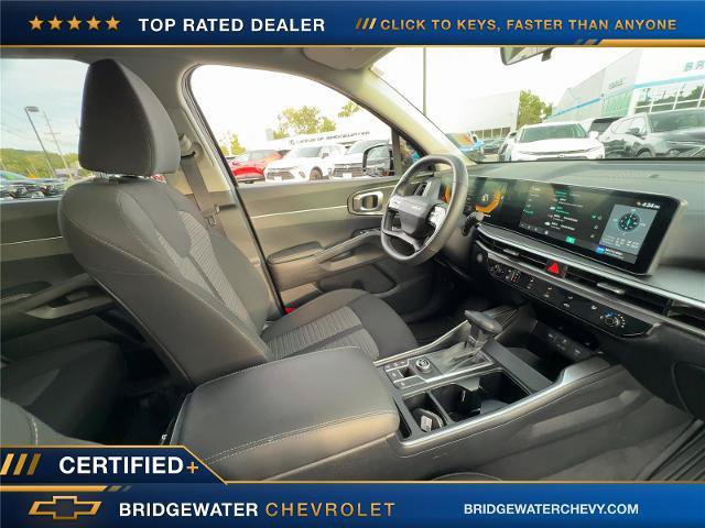 Used 2026 Kia Sorento LX FWD image 19