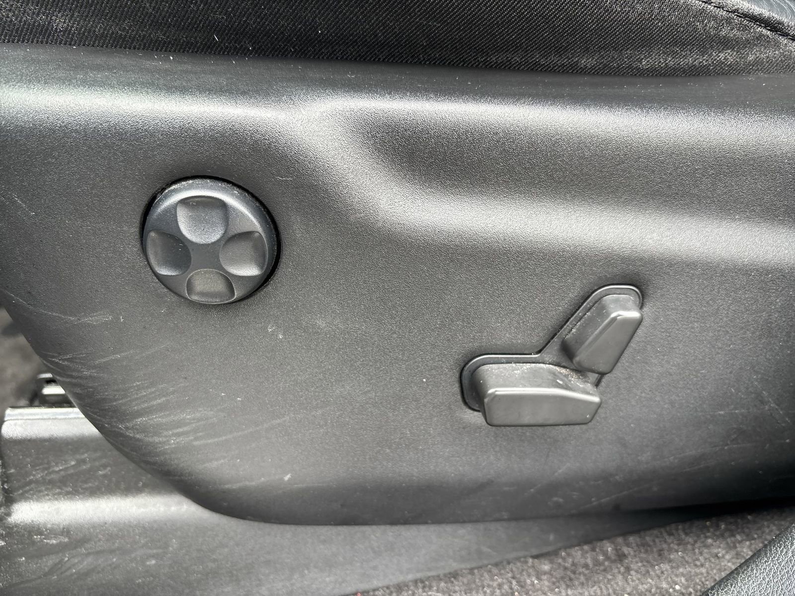 Used 2022 Dodge Durango R/T w/ Trailer Tow Group IV image 13