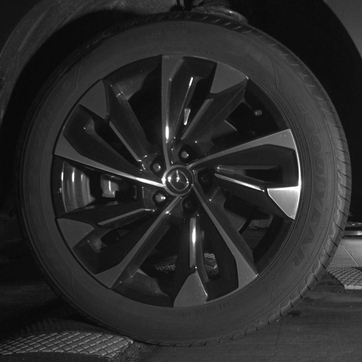 Used 2025 MAZDA CX-50 2.5 Hybrid w/ Premium Plus Pkg image 14