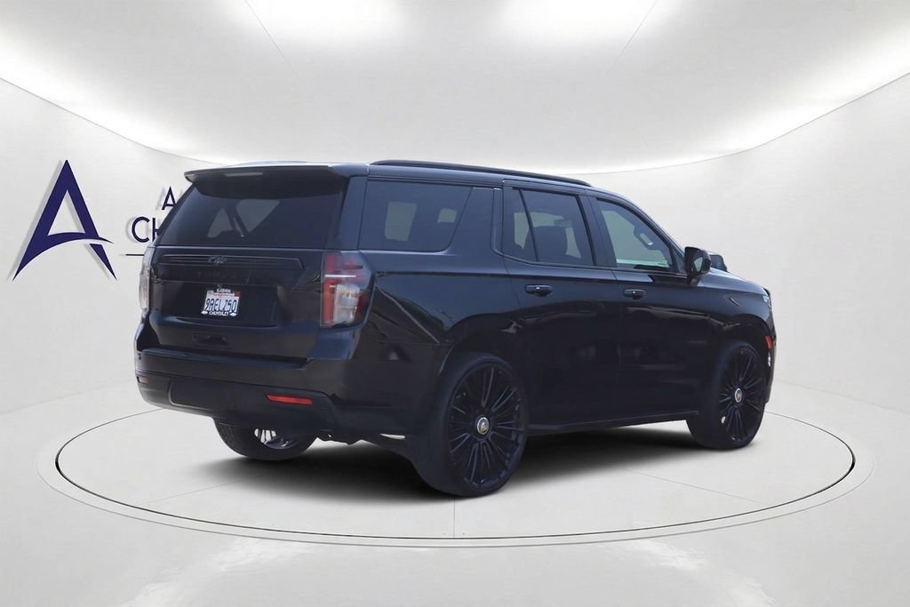 Used 2024 Chevrolet Tahoe LS RWD image 4