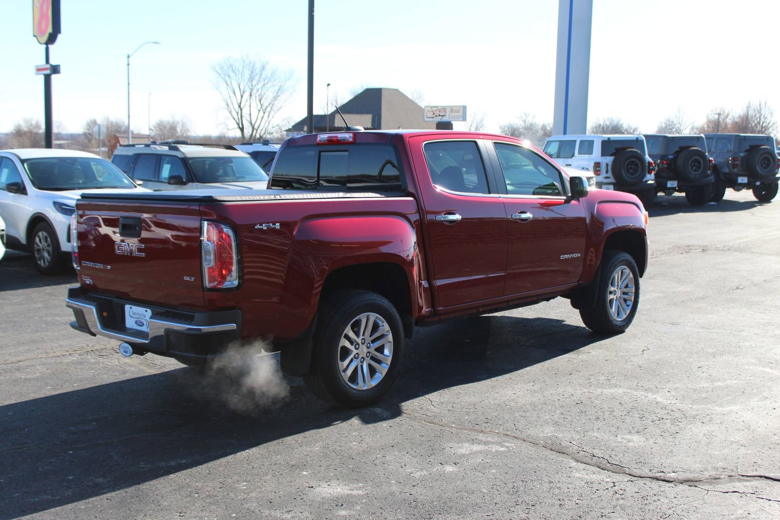 Used 2017 GMC Canyon SLT w/ Driver Alert Package image 4