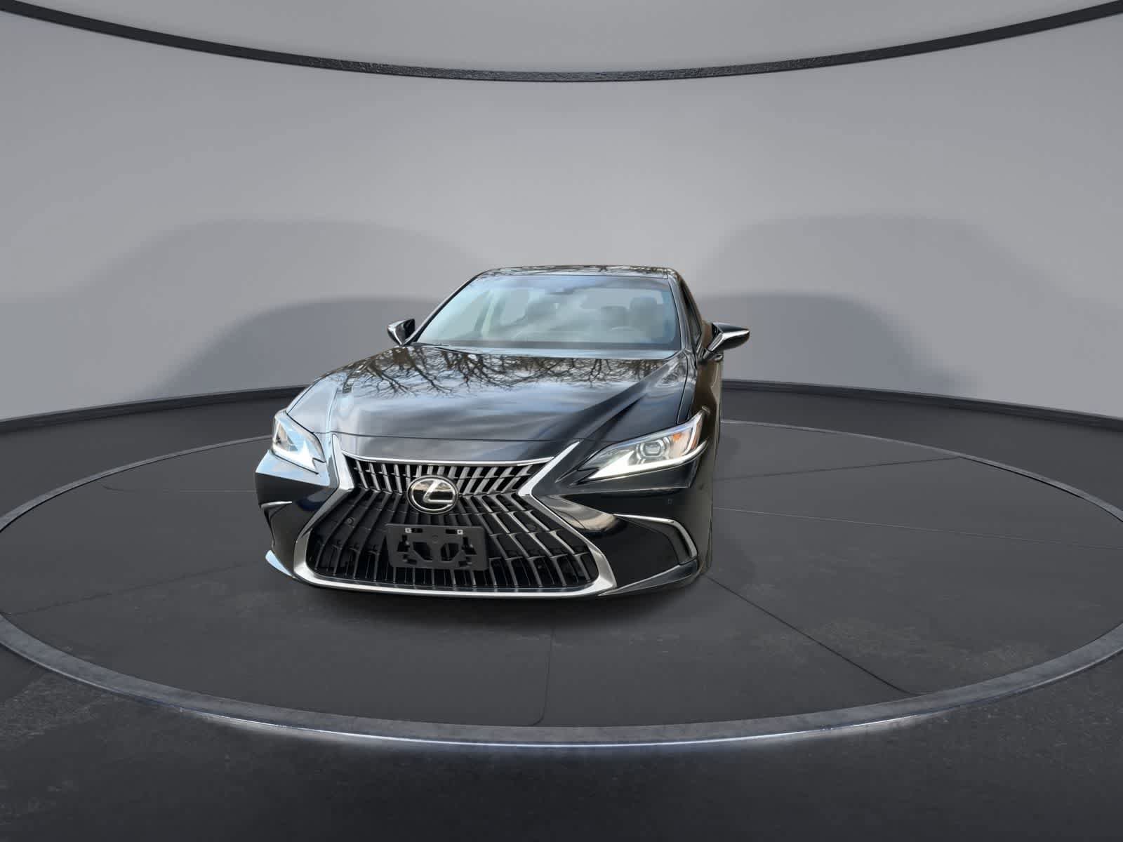 Used 2024 Lexus ES 350 w/ Premium Package image 3