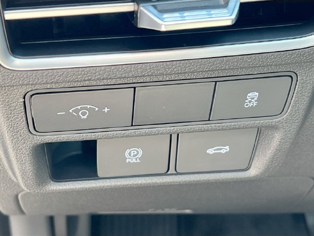 New 2025 Hyundai Sonata SEL FWD image 10