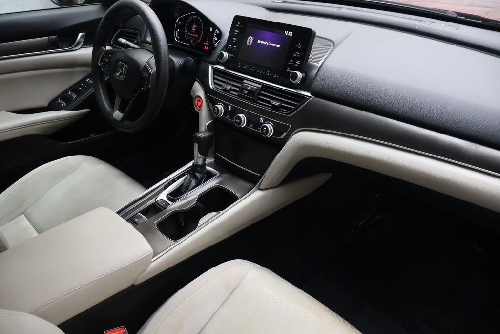 Used 2018 Honda Accord LX image 11