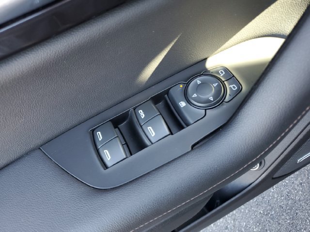 Used 2019 Chevrolet Blazer Premier w/ LPO, Floor Liner Package AWD/4WD image 21