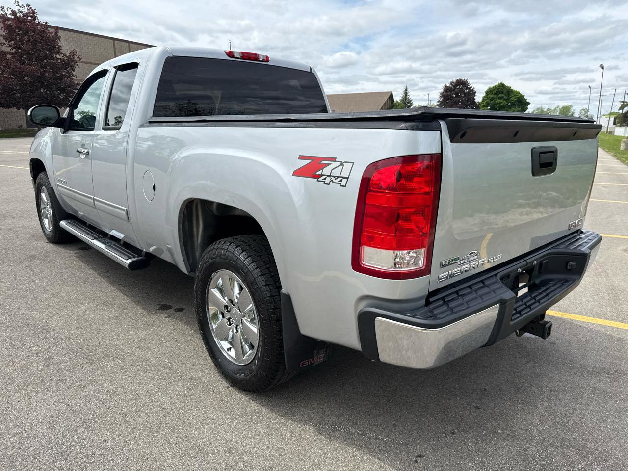 Used 2012 GMC Sierra 1500 SLE AWD/4WD image 8