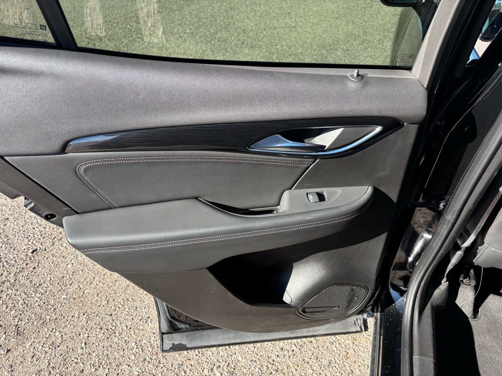 Used 2023 Buick Envision Essence w/ Sport Touring Package image 25