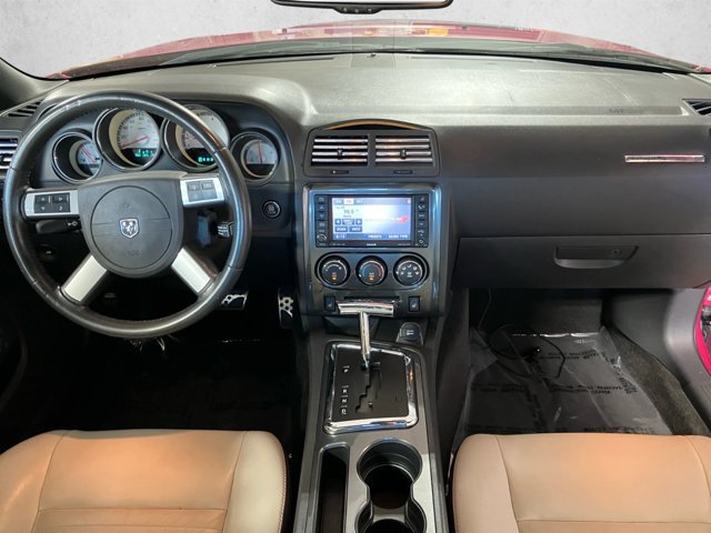 Used 2010 Dodge Challenger R/T RWD image 16