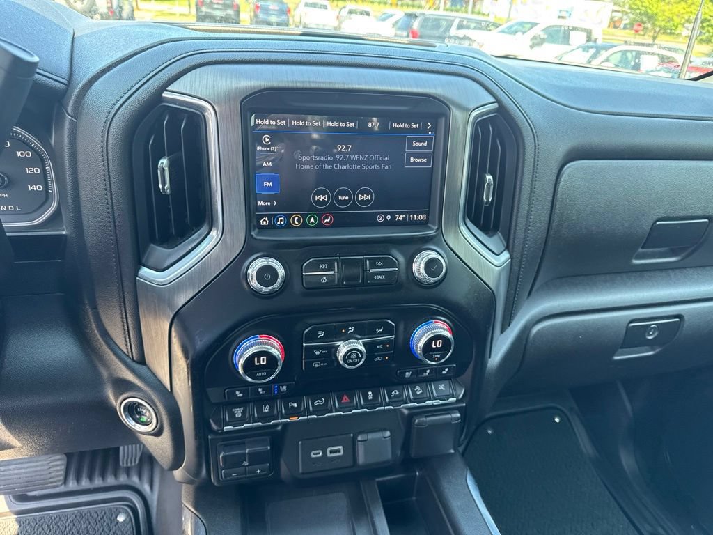 Certified 2022 GMC Sierra 2500 Denali w/ Denali Black Diamond Edition AWD/4WD image 12