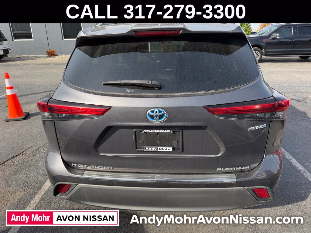 Used 2022 Toyota Highlander Platinum AWD/4WD image 5