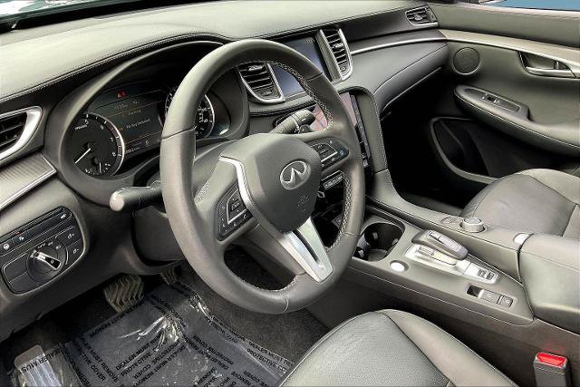 Certified 2023 INFINITI QX50 Luxe AWD/4WD image 16