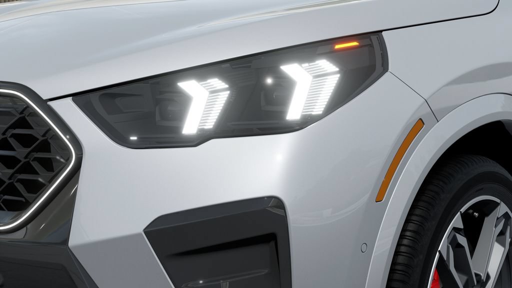 New 2027 BMW X2 xDrive28i AWD/4WD image 6