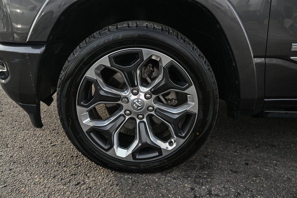 Used 2019 RAM 1500 Limited image 12