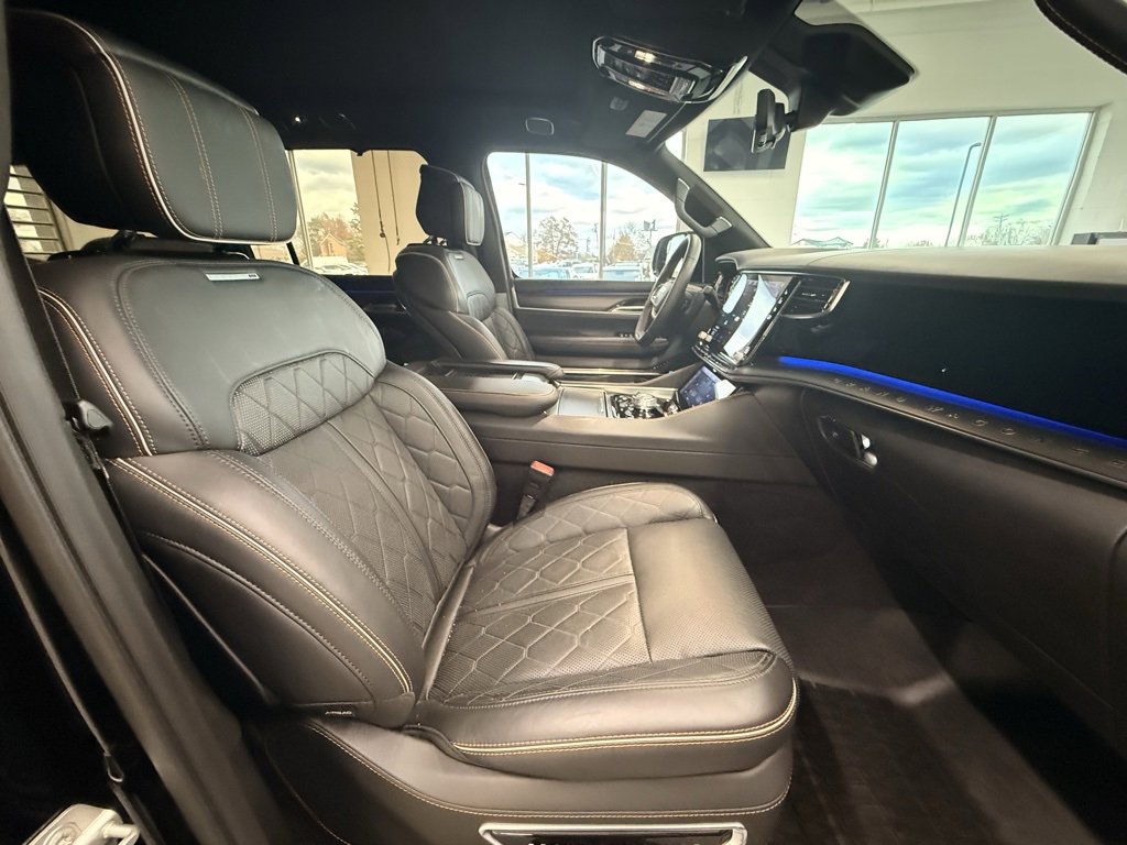 Used 2024 Jeep Grand Wagoneer Series III w/ Quick Order Packagew 28T image 13