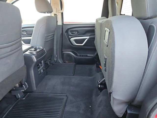 Used 2021 Nissan Titan SV w/ SV Convenience Package image 38