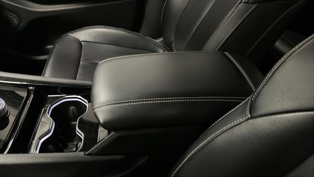 Used 2023 Jeep Grand Cherokee L Limited image 24