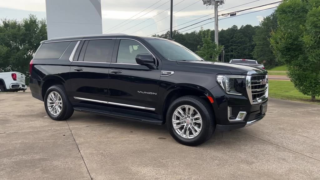 Used 2023 GMC Yukon XL SLT image 8