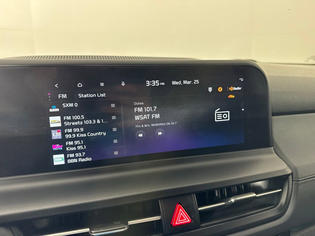 Used 2025 Kia Seltos EX w/ EX Sunroof Package image 27