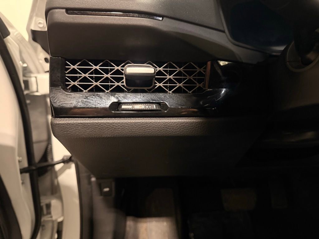 Used 2025 Honda Accord EX-L image 15