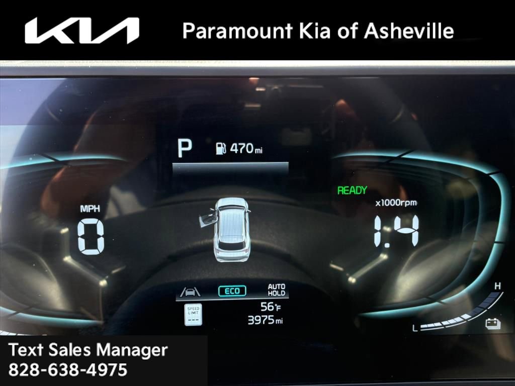 Certified 2025 Kia Sportage EX w/ EX Premium Package image 8