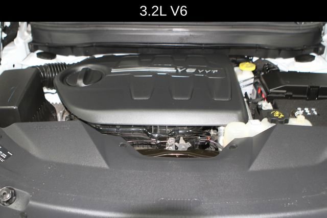 Used 2021 Jeep Cherokee Latitude Lux w/ Trailer Tow Group image 3