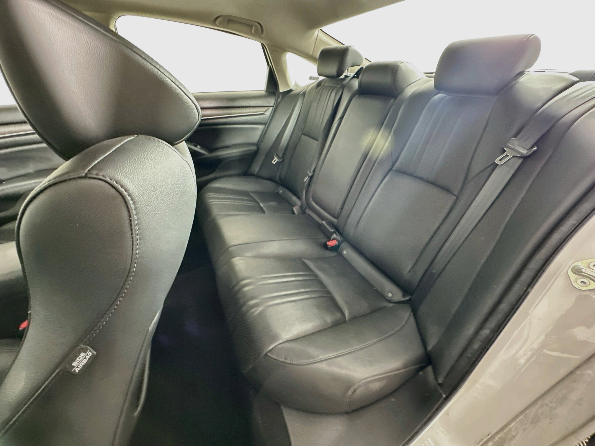 Used 2021 Honda Accord EX-L image 27