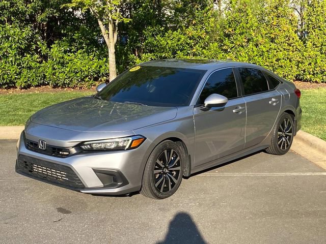 Used 2023 Honda Civic EX image 3