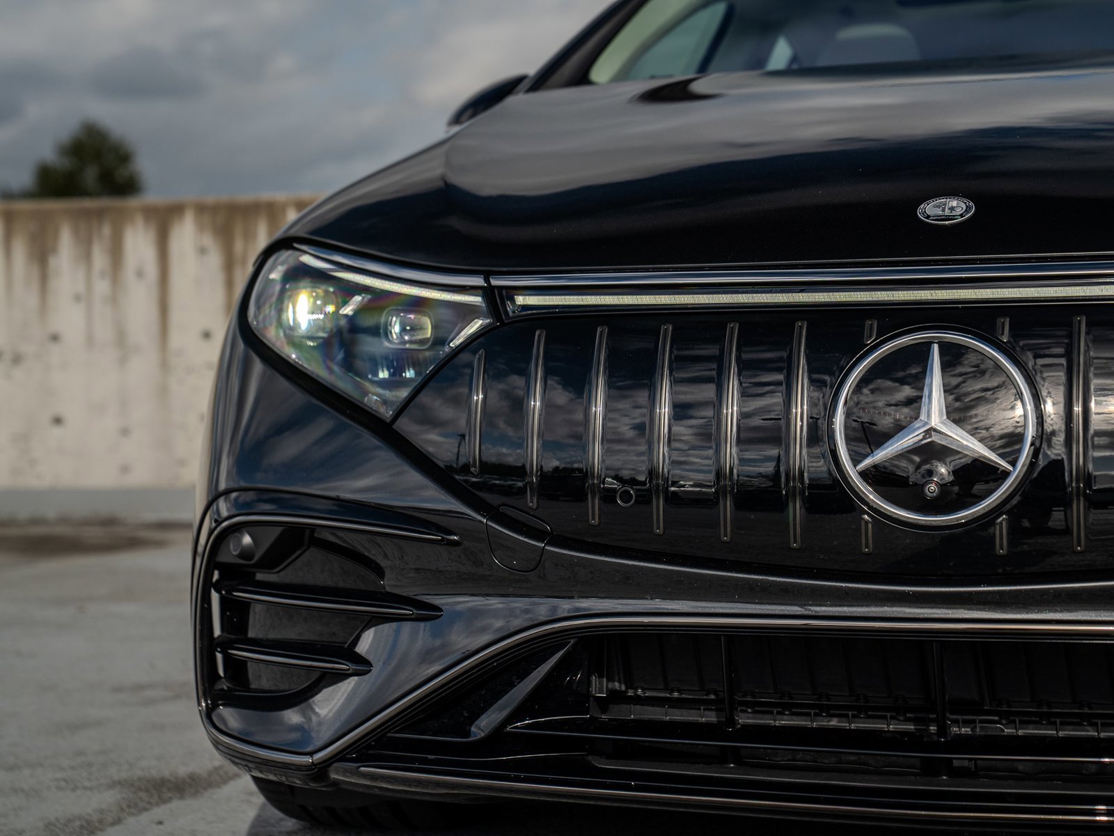 Used 2025 Mercedes-Benz EQS AMG 4MATIC image 8
