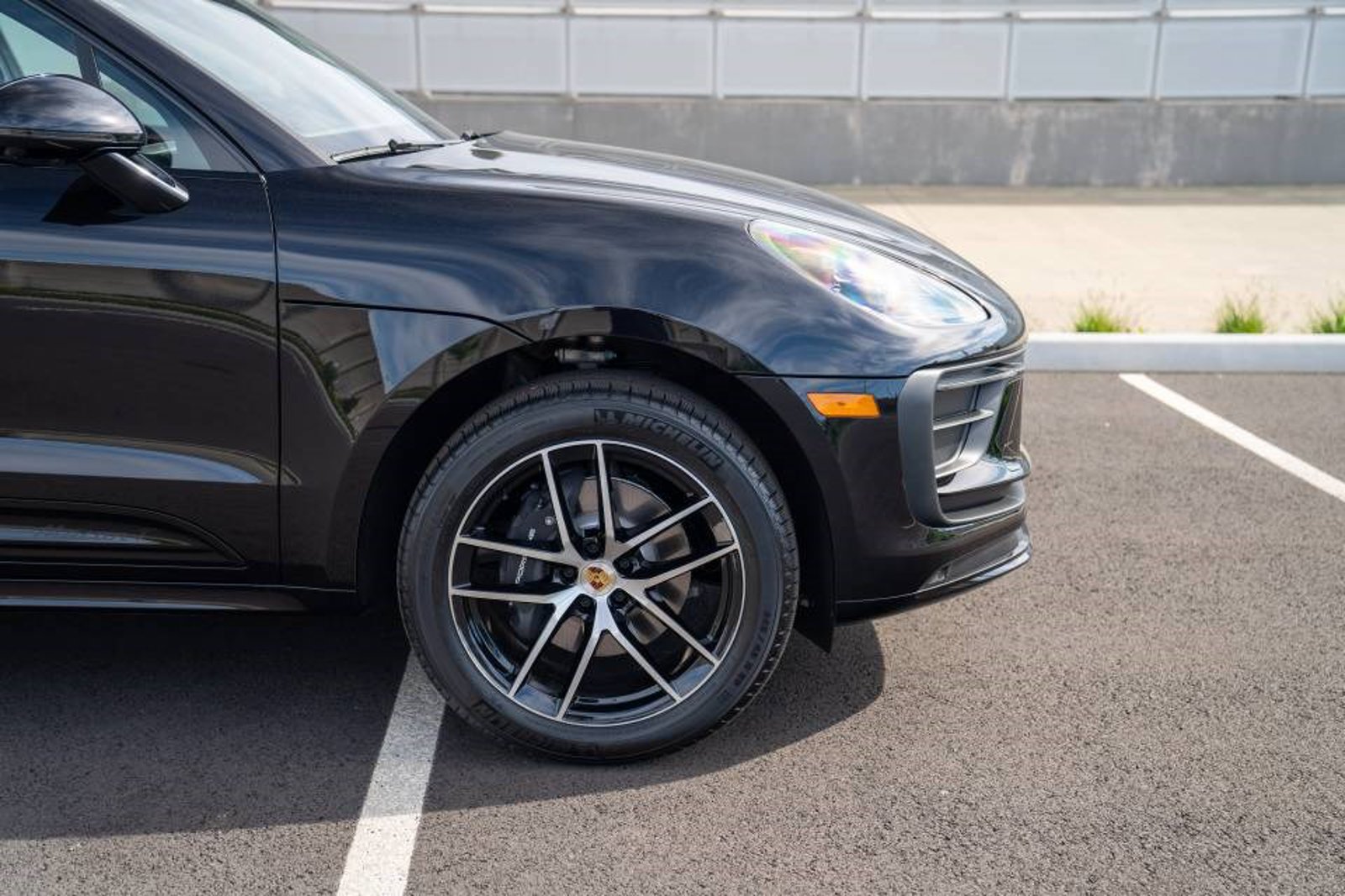 New 2026 Porsche Macan Turbo AWD/4WD image 9