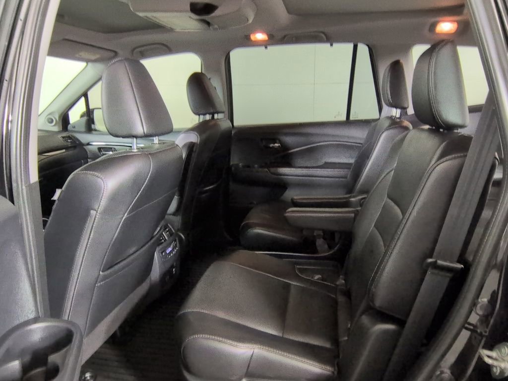 Used 2019 Honda Pilot Elite image 26